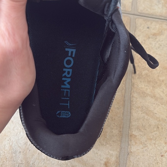 Men Saucony running shoes - Picture 4 of 5